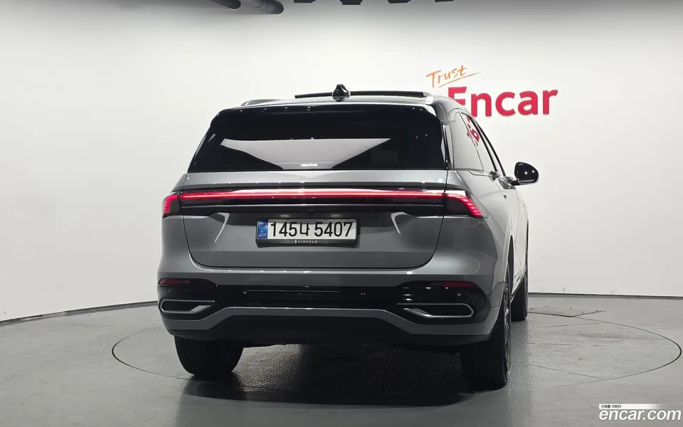 Lincoln Nautilus 2.0 AWD 2025 — миниатюра 4