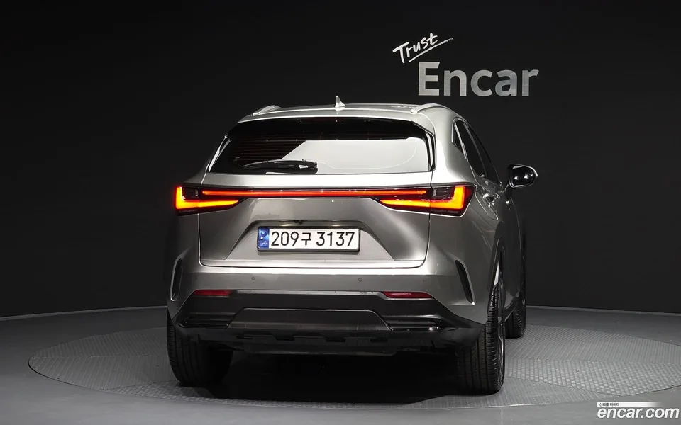 Lexus NX 450h+ 2023 — миниатюра 4