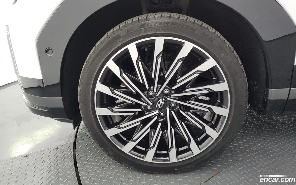 Hyundai SantaFe 2.5T 2WD 2023 — миниатюра 2