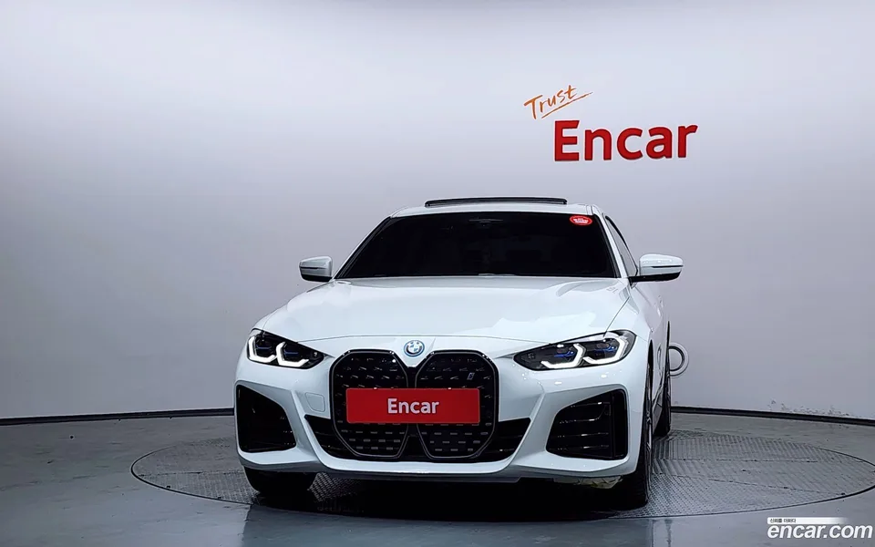 BMW i4 eDrive40 M 2023 — миниатюра 3