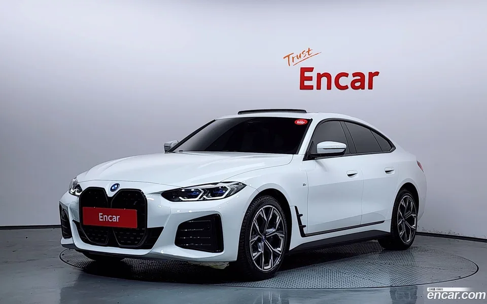 BMW i4 2023