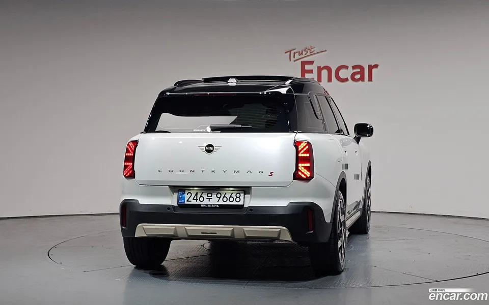 MINI Cooper S Countryman ALL4 2025 — миниатюра 4