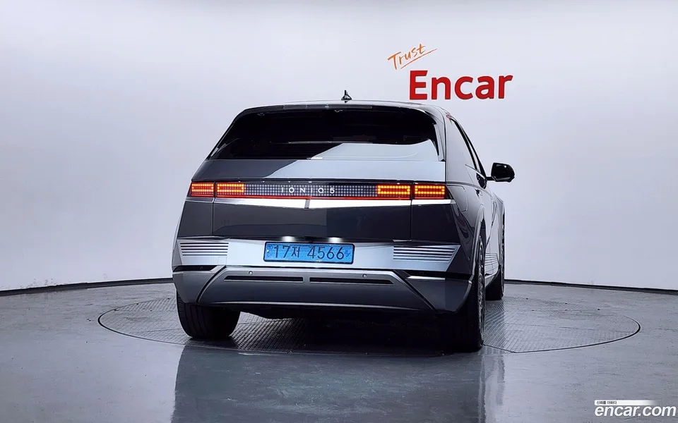 Hyundai Ioniq 5 2023 — миниатюра 4