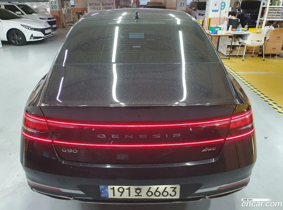 Genesis G90 3.5 AWD 2023 — thumbnail 4