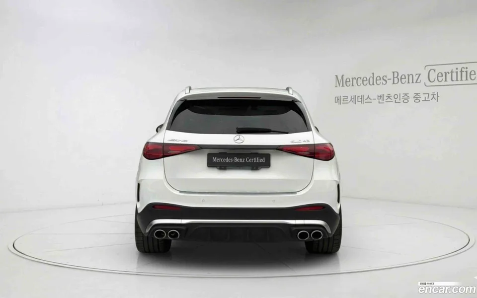 Mercedes-Benz GLC-Class AMG GLC43 4MATIC 2025 — миниатюра 4