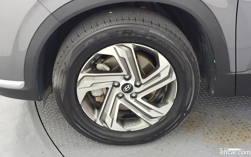 Hyundai SantaFe 2.2 2WD 2022 — миниатюра 5