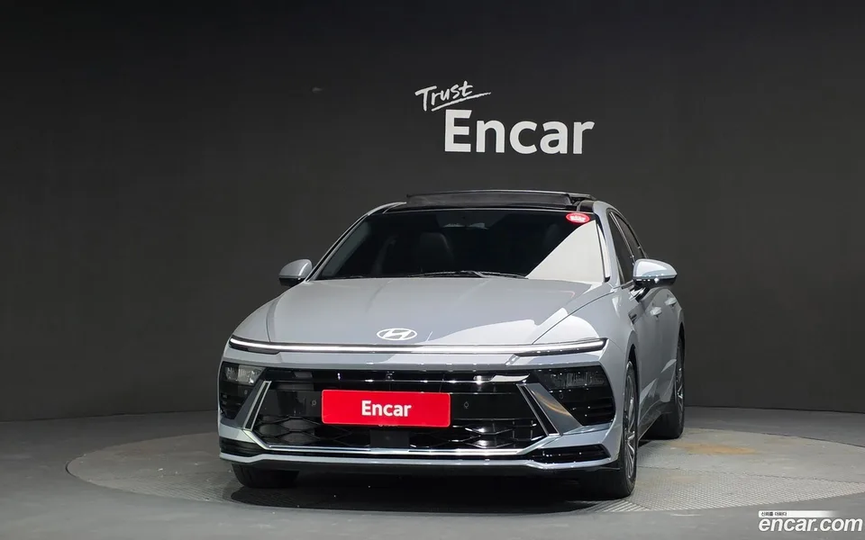 Hyundai Sonata The Edge Hybrid 2024 — thumbnail 3