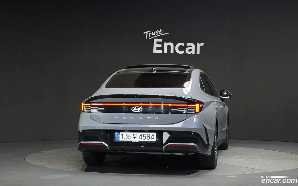 Hyundai Sonata The Edge Hybrid 2024 — thumbnail 4