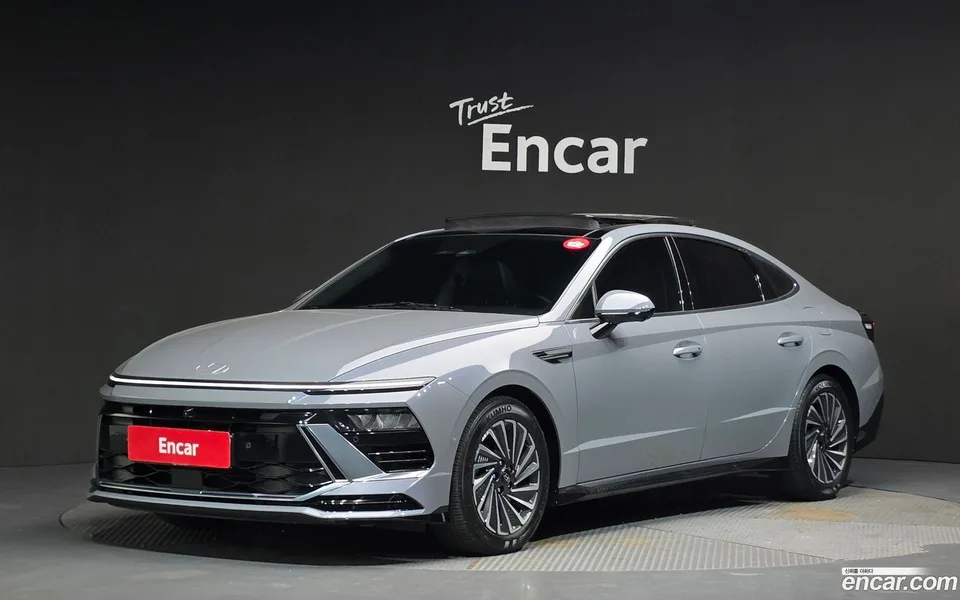 Hyundai Sonata The Edge Hybrid 2024 — photo 1, buy with delivery to Moscow