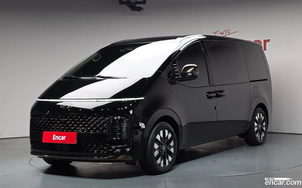 Hyundai Staria 2024