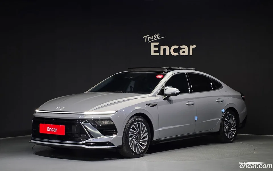 Hyundai Sonata The Edge Hybrid 2024