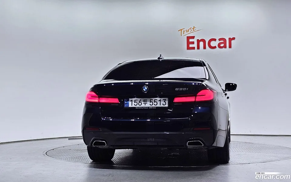 BMW 5 Series 530i M 2023 — миниатюра 4