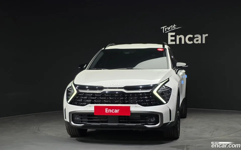 Kia Sportage 1.6 2WD 2023 — миниатюра 3