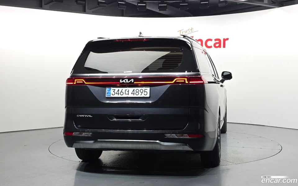 Kia Carnival 9 2023 — миниатюра 4