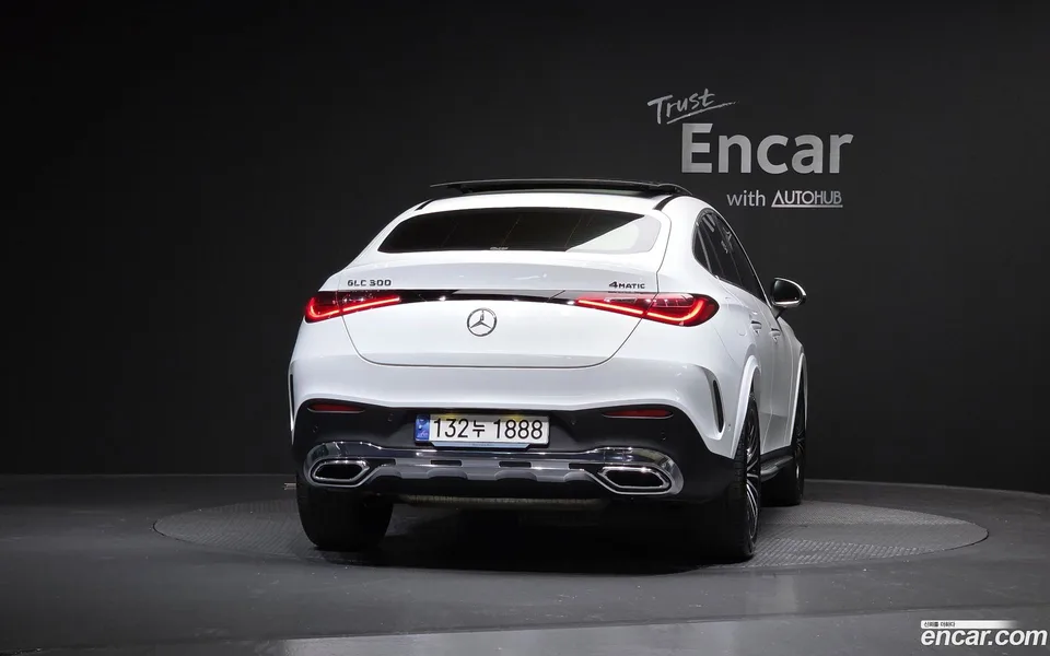 Mercedes-Benz GLC-Class GLC300 4MATIC 2024 — миниатюра 4