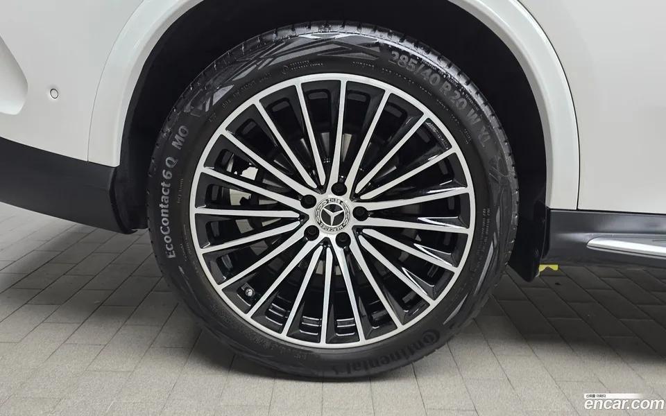 Mercedes-Benz GLC-Class GLC300 4MATIC 2024 — миниатюра 5