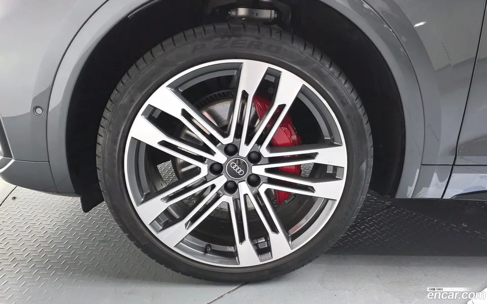 Audi SQ5 3.0 TFSI 2022 — миниатюра 2