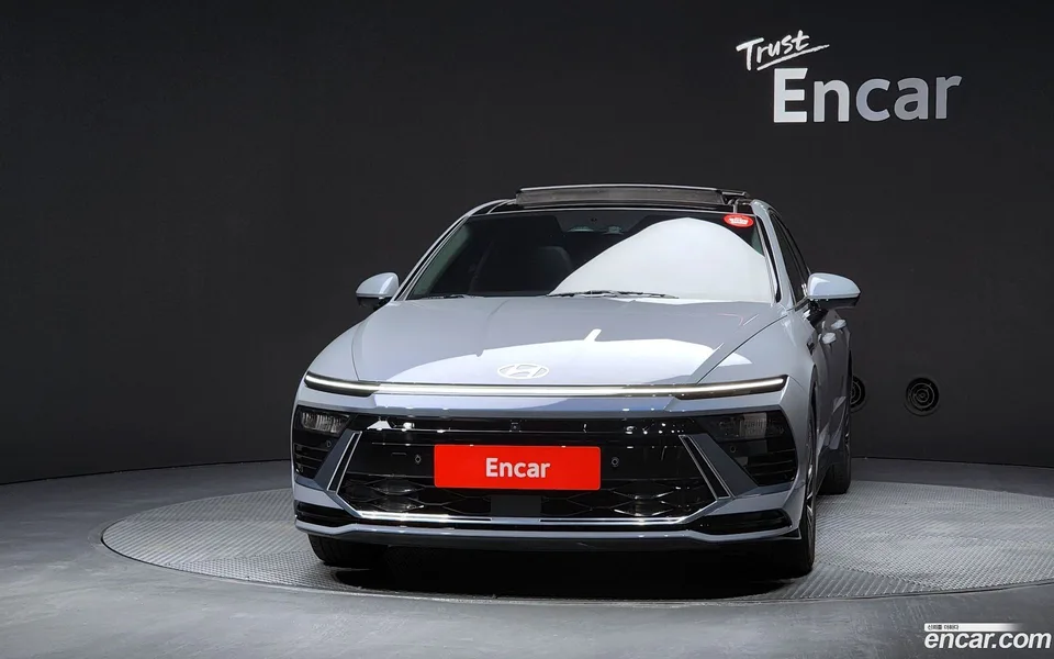 Hyundai Sonata The Edge Hybrid 2024 — thumbnail 3