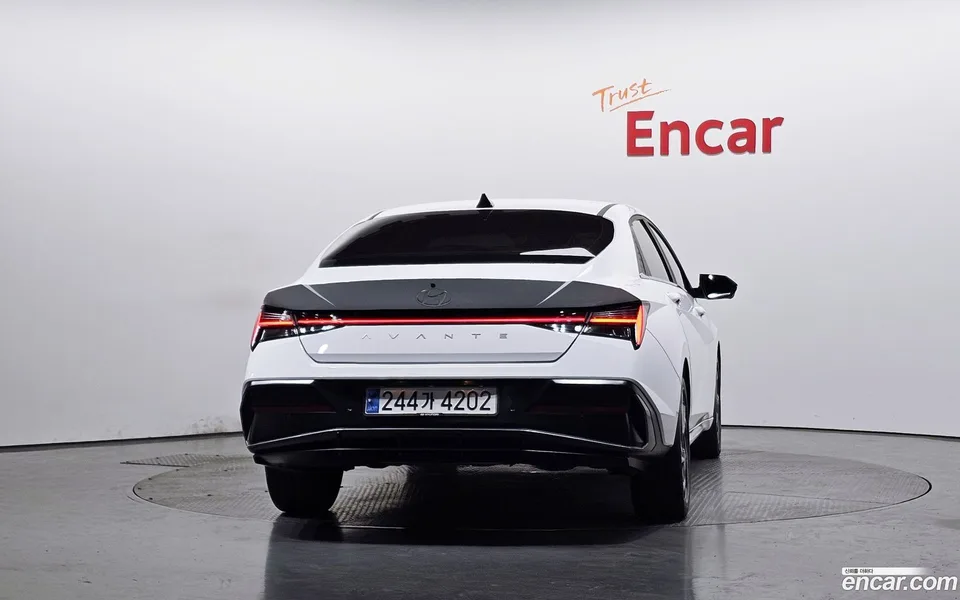 Hyundai Avante CN7 1.6 2023 — thumbnail 4