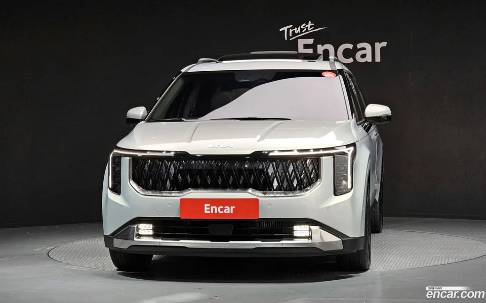 Kia Carnival 7 2024 — миниатюра 3