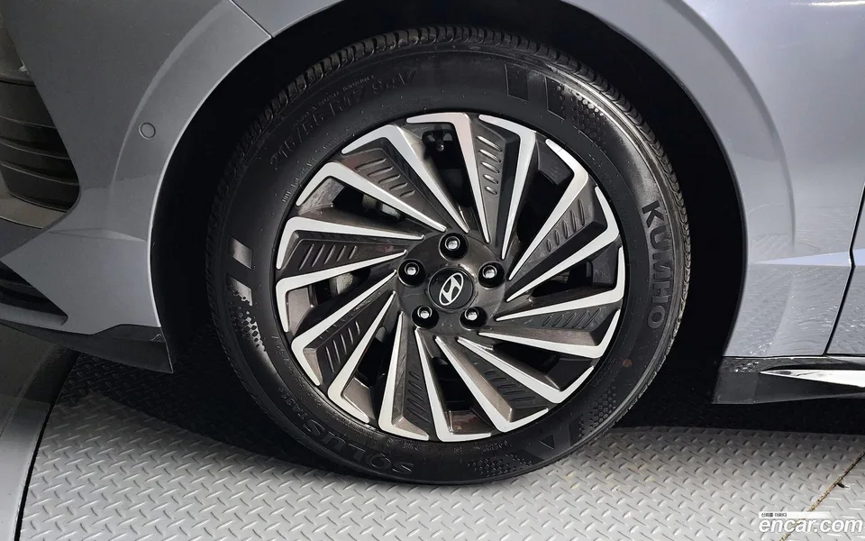 Hyundai Sonata The Edge Hybrid 2024 — thumbnail 5