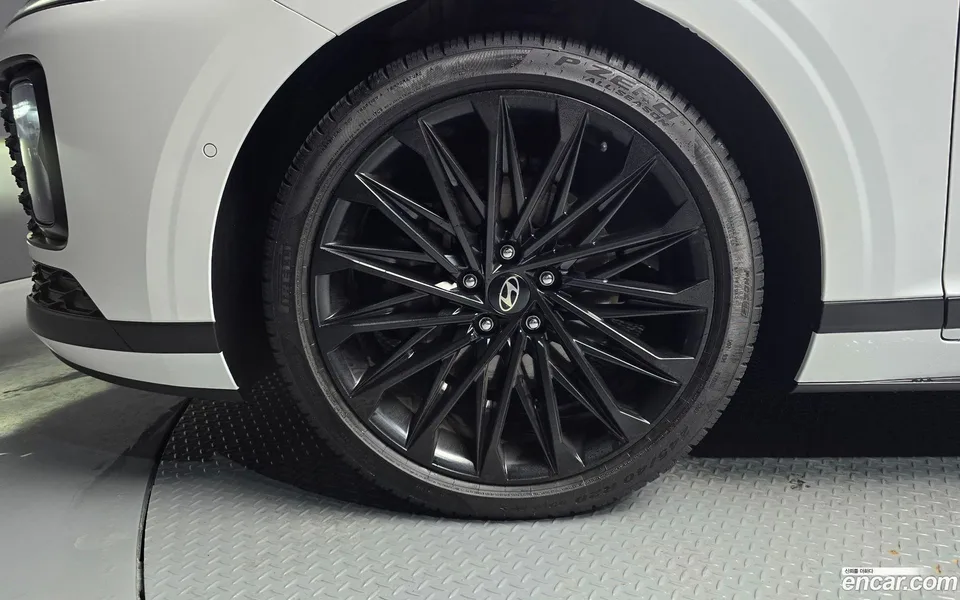 Hyundai Grandeur 2.5 2WD 2023 — миниатюра 5