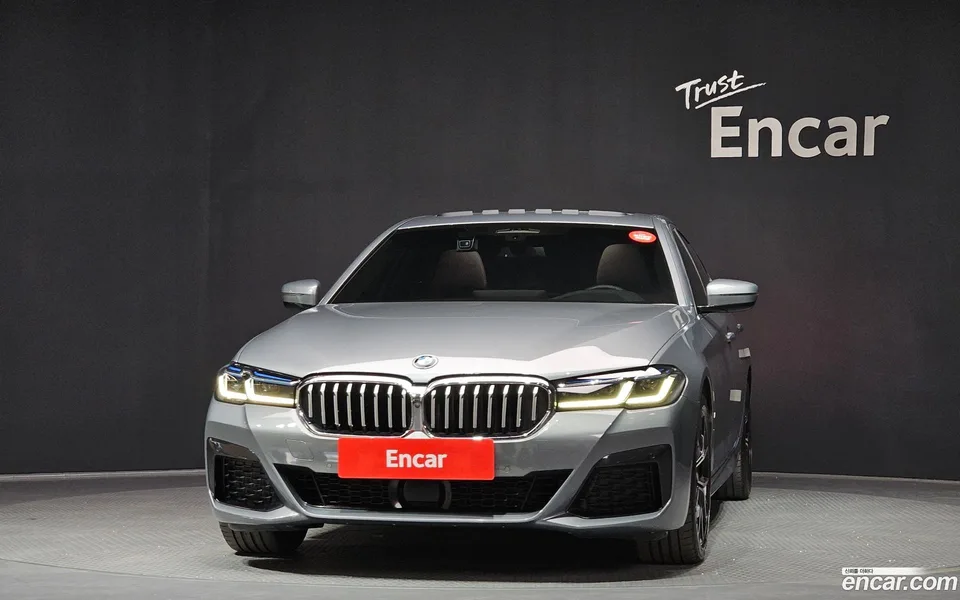 BMW 5 Series 530i M 2023 — миниатюра 3