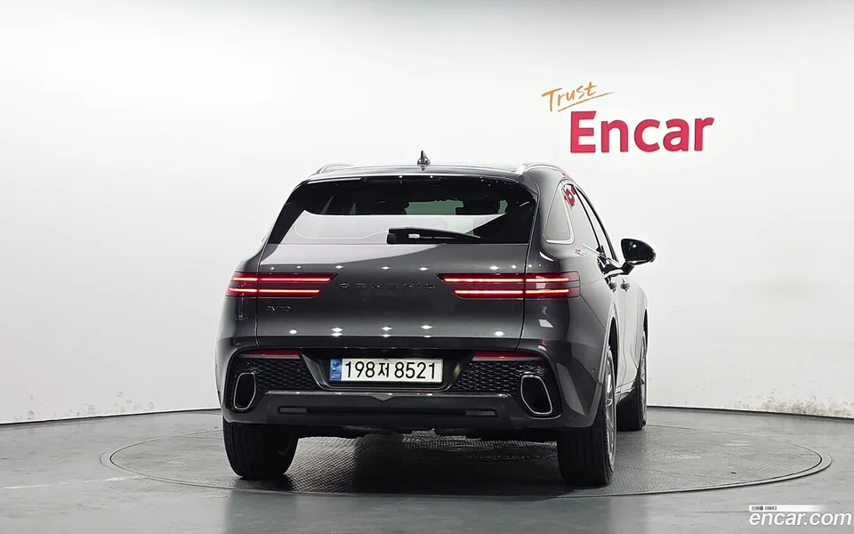 Genesis GV70 2.5T 2WD 2023 — thumbnail 4