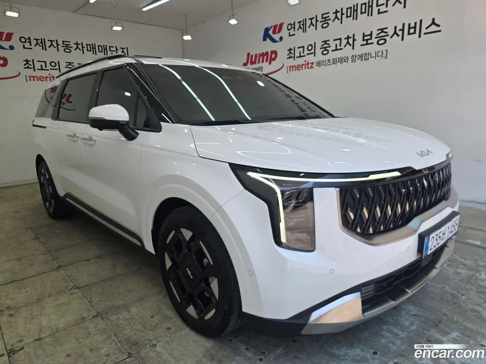 Kia Carnival HEV 9 2024 — thumbnail 3