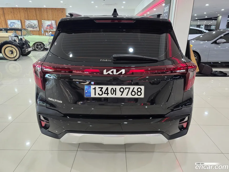 Kia Seltos 1.6 2WD 2023 — миниатюра 4