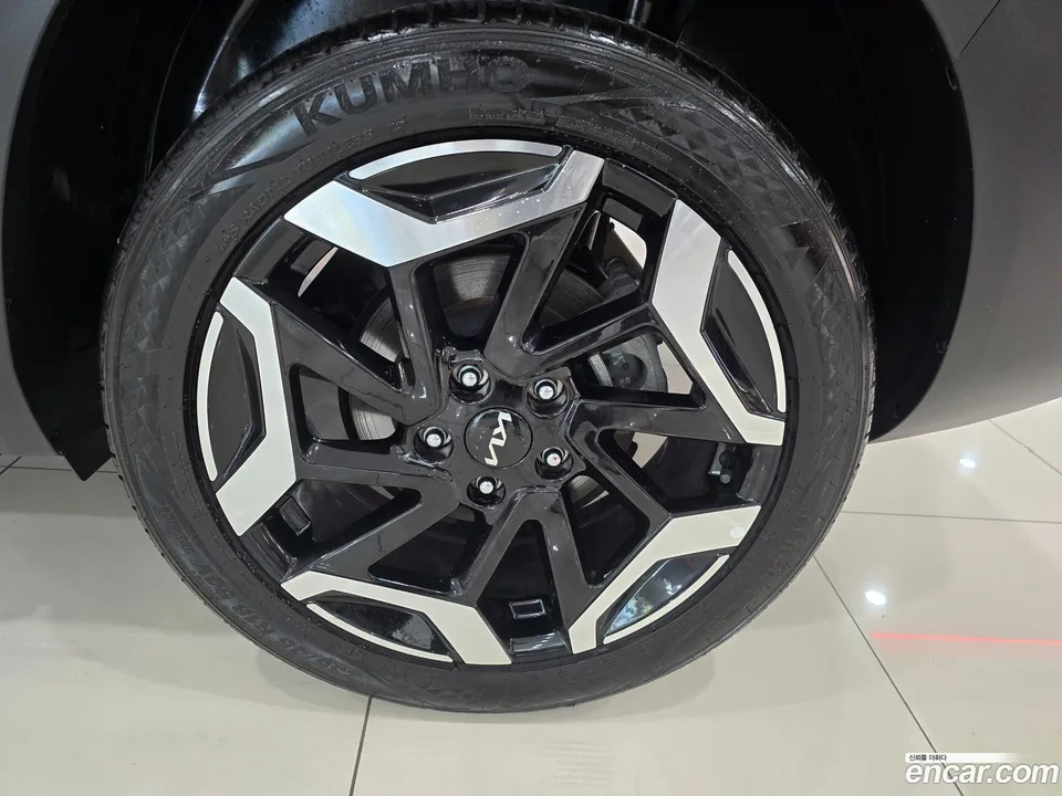 Kia Seltos 1.6 2WD 2023 — миниатюра 5
