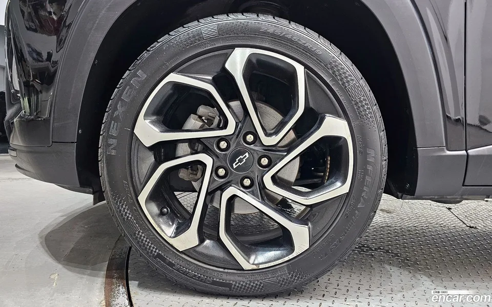 Chevrolet Trax Crossover 1.2 RS 2023 — миниатюра 5