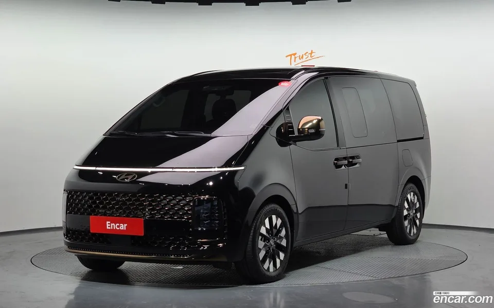 Hyundai Staria 2024