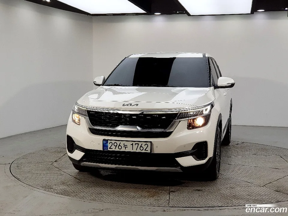 Kia Seltos 1.6 2WD 2022 — миниатюра 3