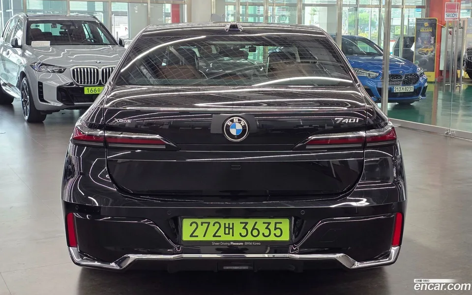 BMW 7 Series 740i xDrive M 2025 — миниатюра 4