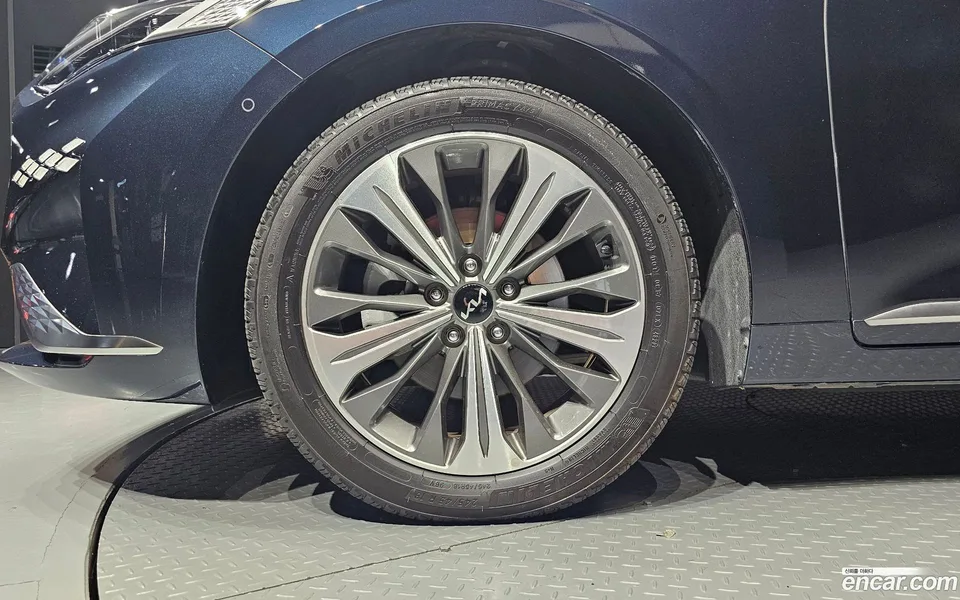 Kia K8 Hybrid 2023 — миниатюра 5