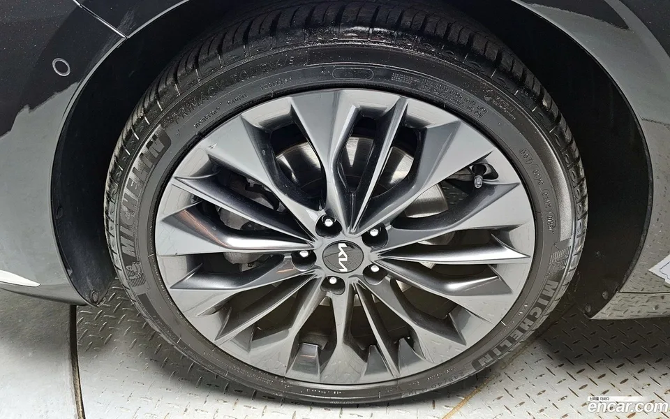 Kia K8 2.5 2WD 2023 — миниатюра 2