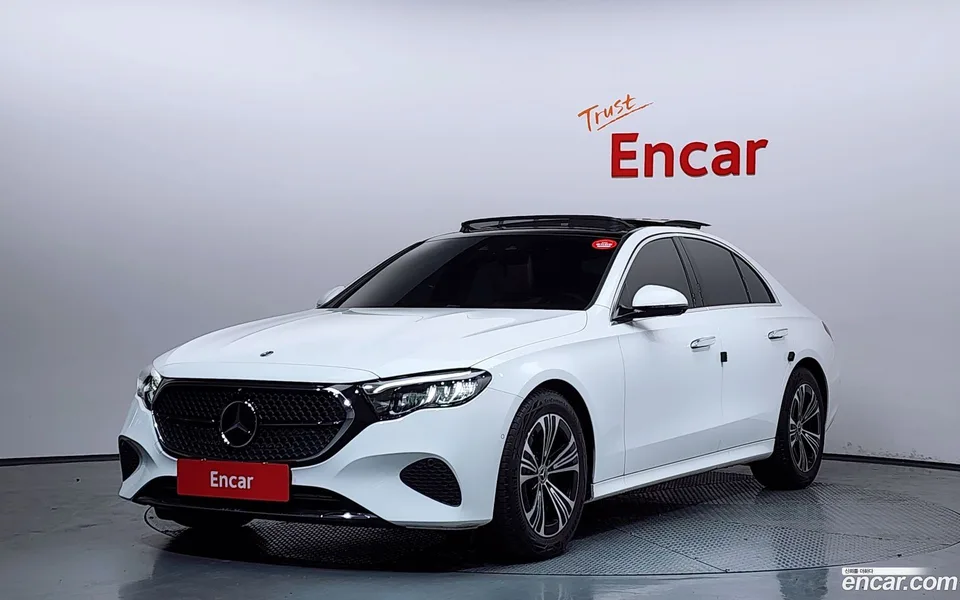 Mercedes-Benz E-Class 2024