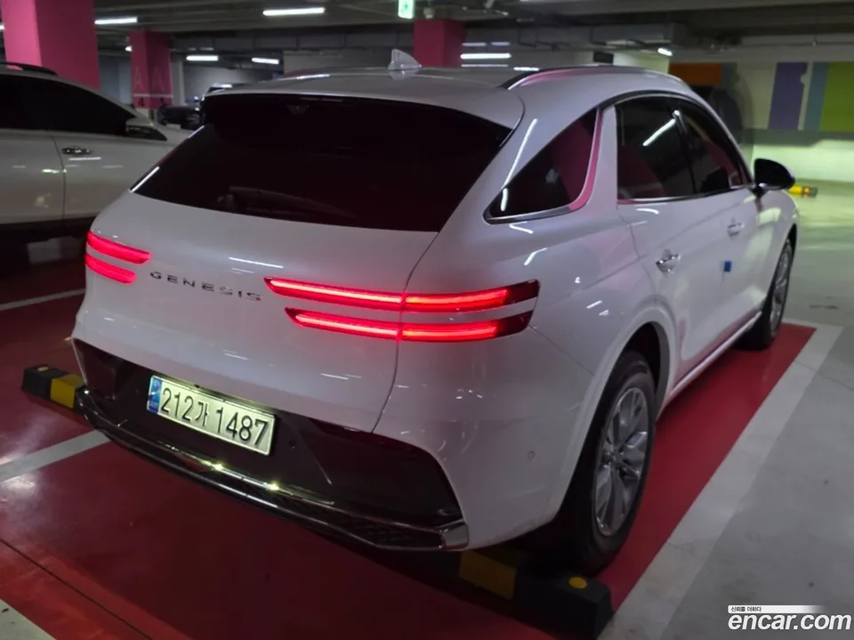 Genesis GV70 2.5T 2WD 2025 — миниатюра 3
