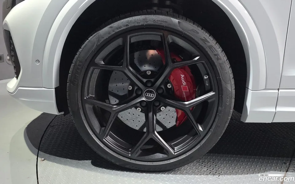 Audi RSQ8 (4M) 4.0 TFSI 2025 — миниатюра 5
