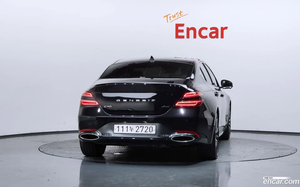 Genesis G70 2.5T 4WD 2023 — миниатюра 4