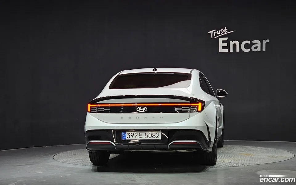 Hyundai Sonata The Edge Hybrid 2024 — thumbnail 4