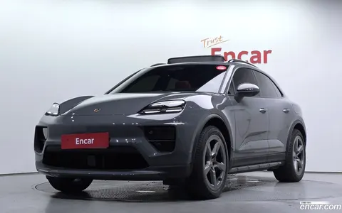 Porsche Macan Electric 2025 buy in Moscow