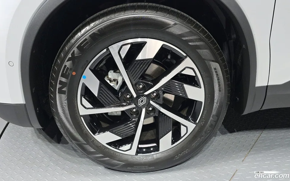 Renault Samsung QM6 2.0 LPe RE 2WD 2026 — миниатюра 5