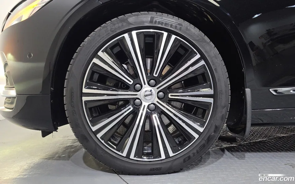 Volvo S90 B5 2023 — миниатюра 5