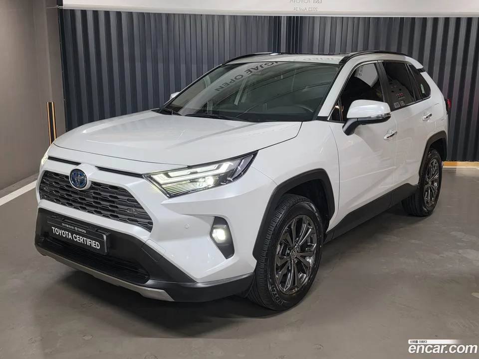 Toyota RAV4 2024