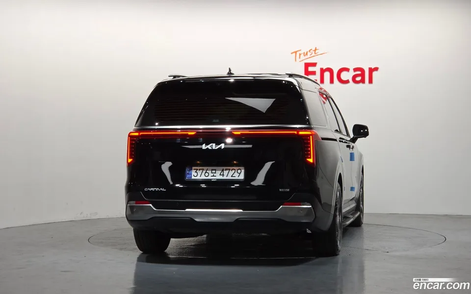 Kia Carnival HEV 7 2025 — миниатюра 4