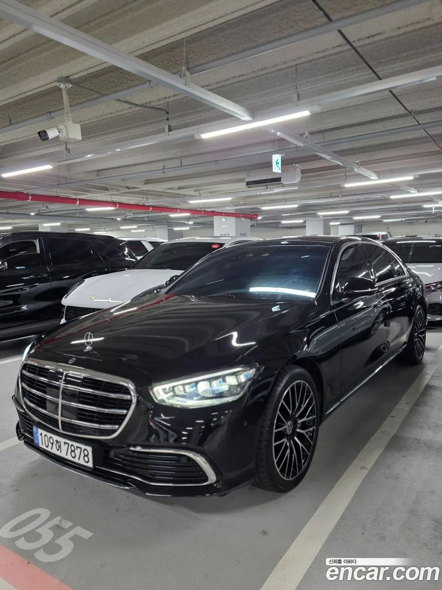 Mercedes-Benz S-Class 2025