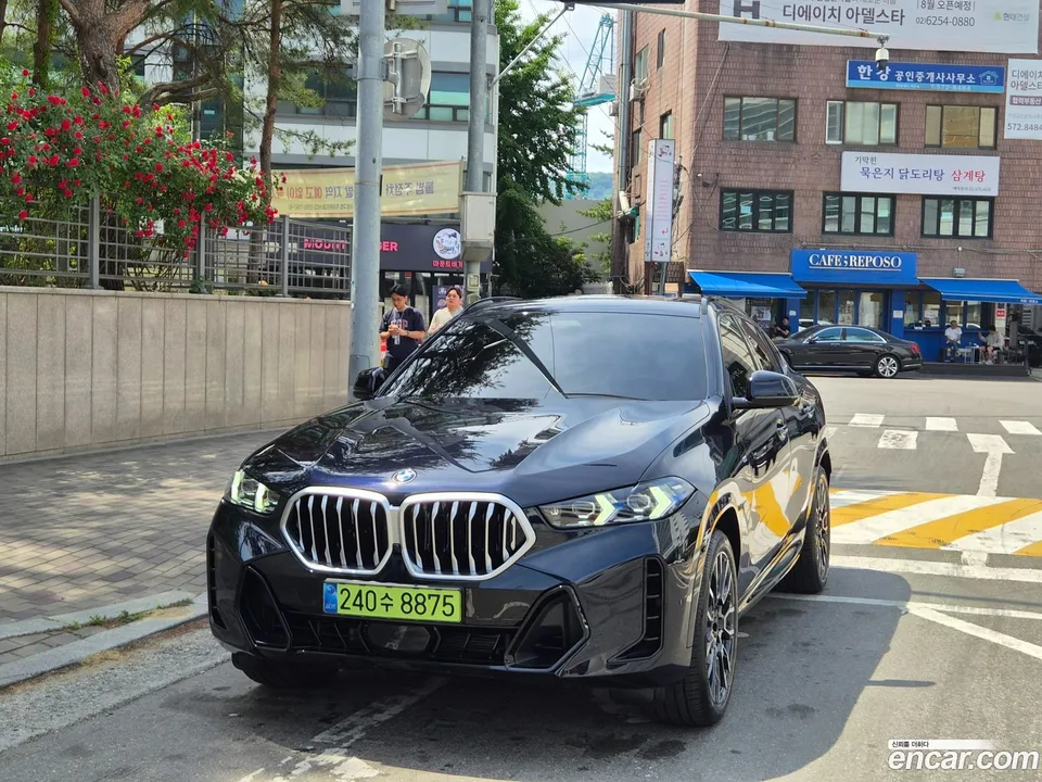 BMW X6 xDrive40i M 2026 — миниатюра 3