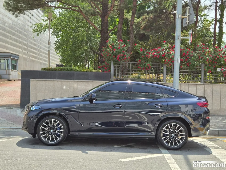 BMW X6 xDrive40i M 2026 — миниатюра 4
